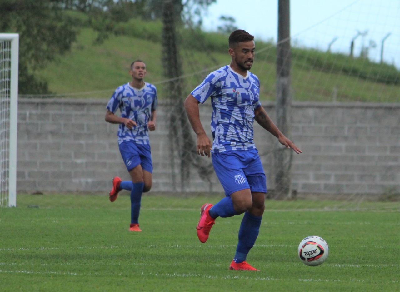 Caravaggio inicia o Catarinense Sub-20 com derrota - Esporte - 4oito